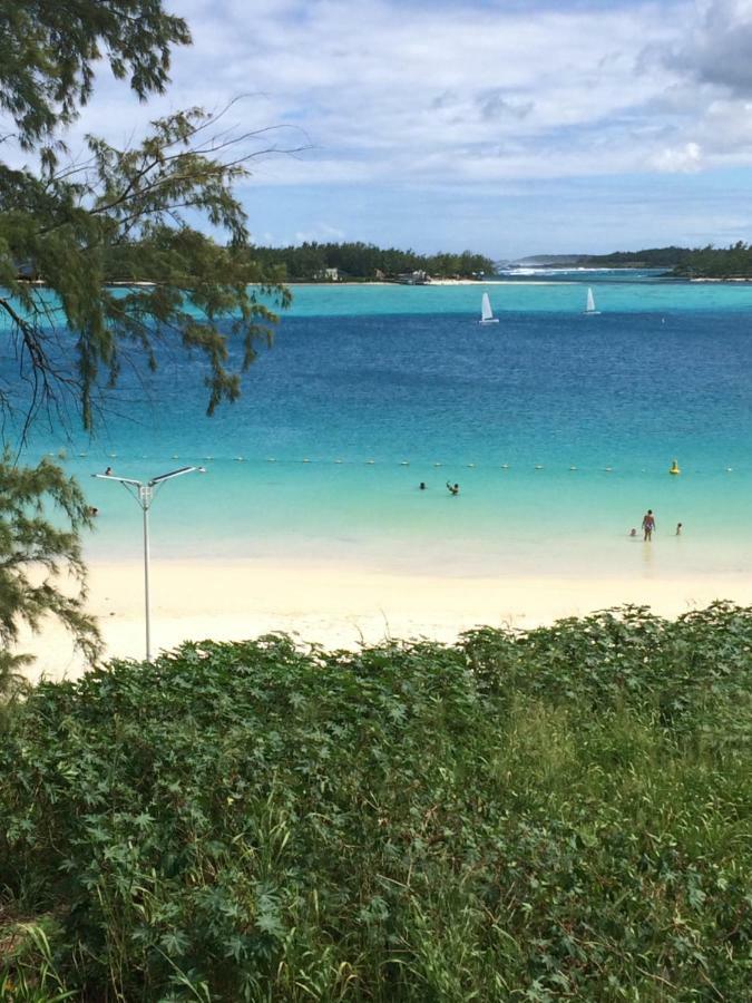Villa Bella Charming Beachfront Guesthouse บลู เบย์ ภายนอก รูปภาพ