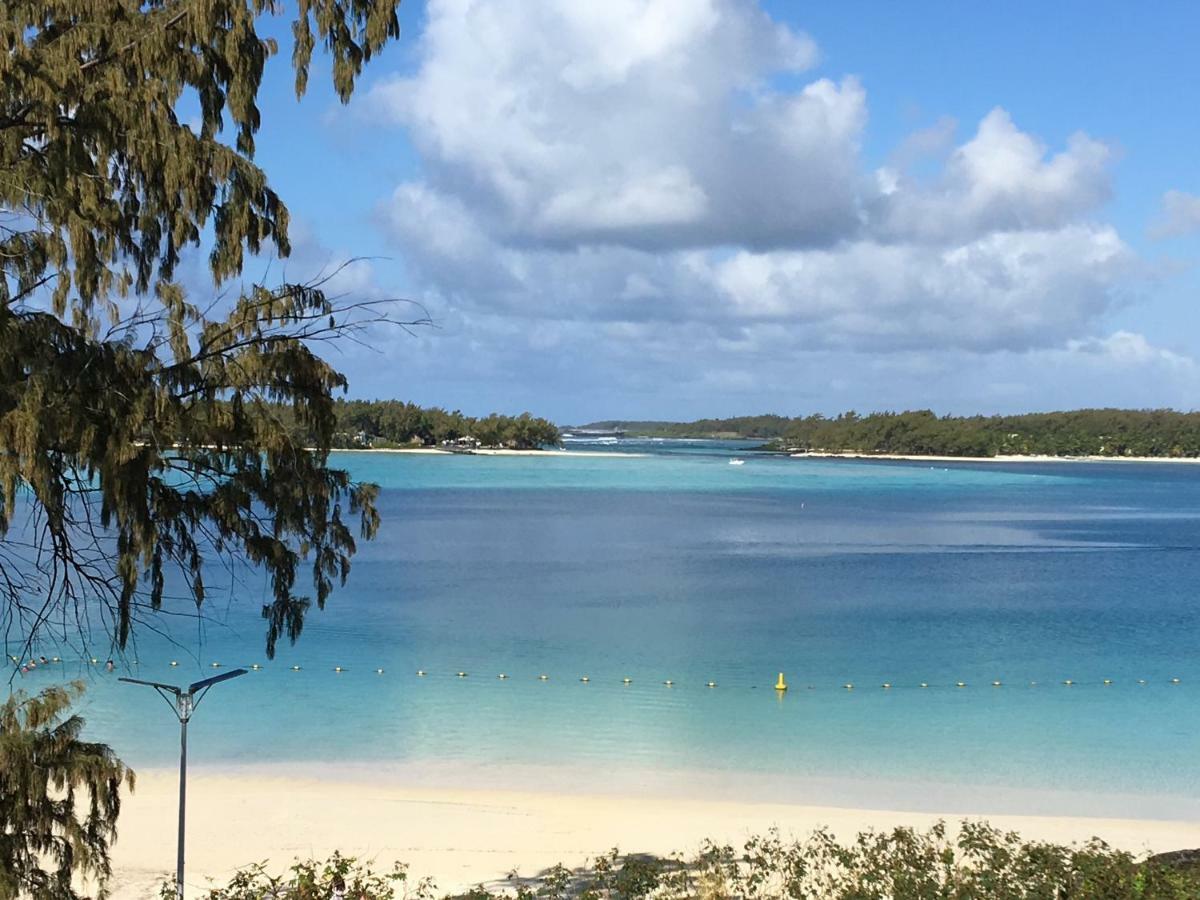 Villa Bella Charming Beachfront Guesthouse บลู เบย์ ภายนอก รูปภาพ