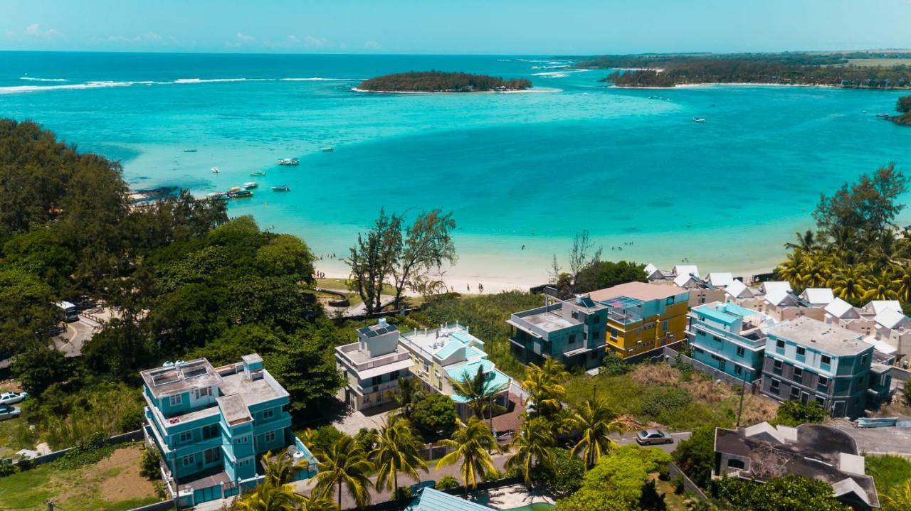 Villa Bella Charming Beachfront Guesthouse บลู เบย์ ภายนอก รูปภาพ