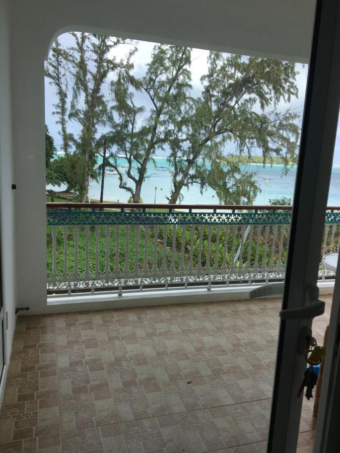 Villa Bella Charming Beachfront Guesthouse บลู เบย์ ภายนอก รูปภาพ